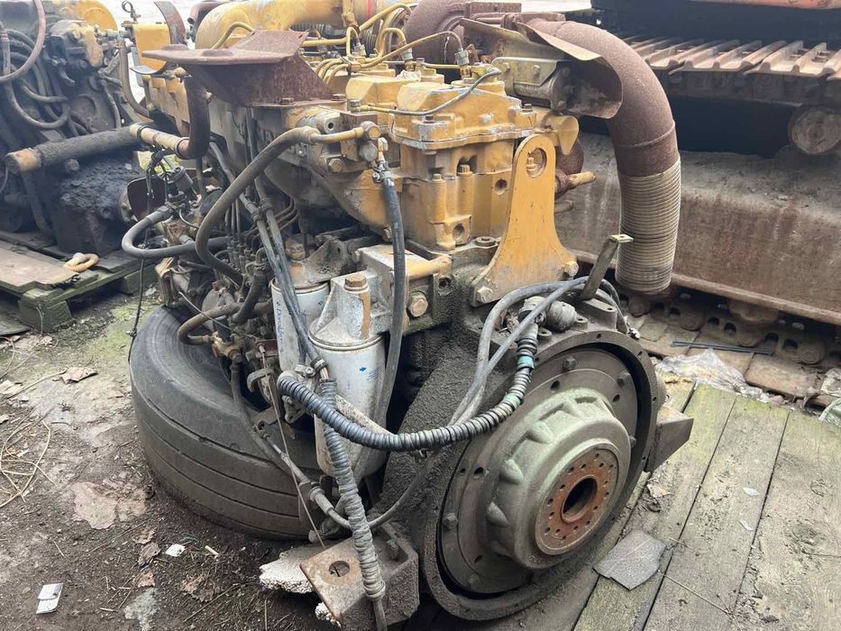 Продам двигатель Komatsu  S6D125-1 б/у