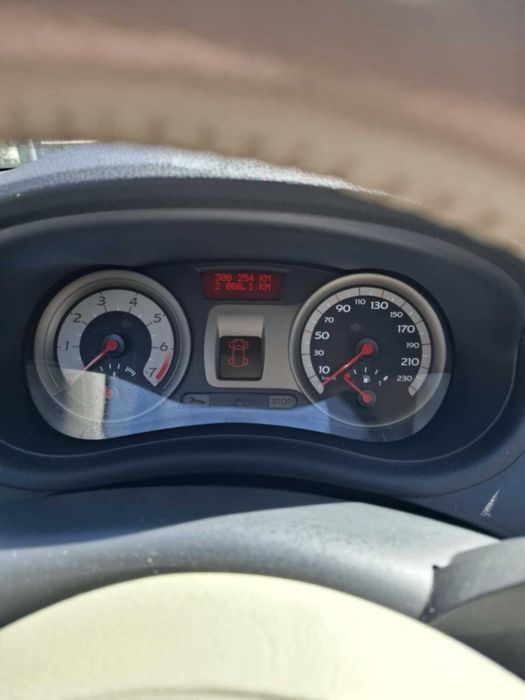 Renault Clio III SPORT 2007r, automat, 5 drzwi, 2.0 16V 140km