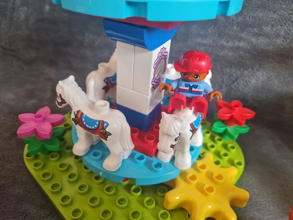 Lego.      duplo