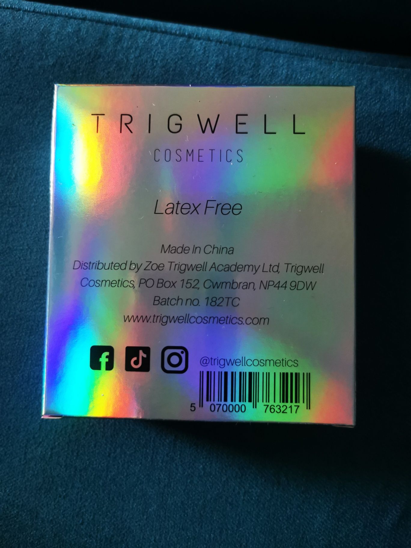 Puszki do pudru Trigwell