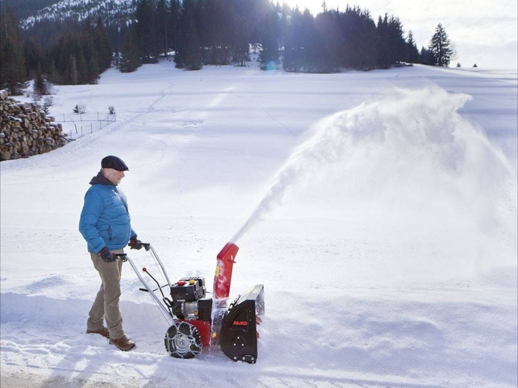 Cнігоприбиральна машина AL-KO SnowLine 620 E II
