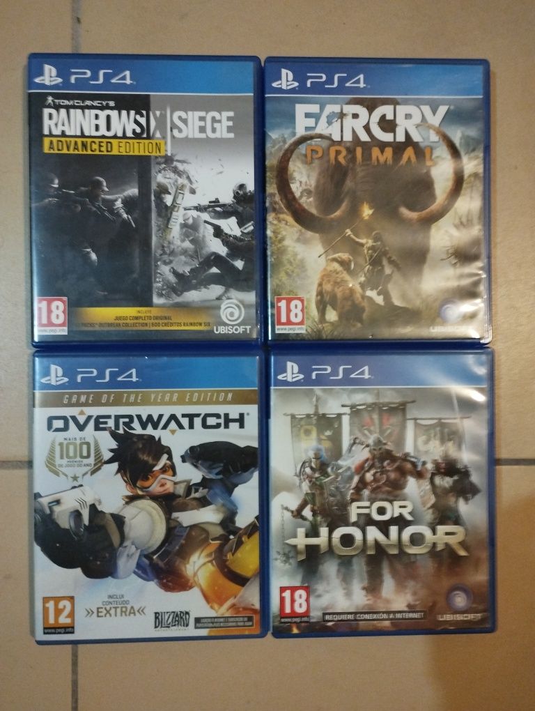 4 jogos PlayStation4 como novos