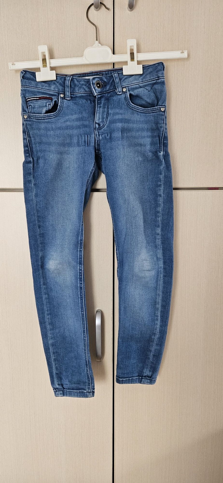 Paka zestaw ubrań 128 dla dziewczynki