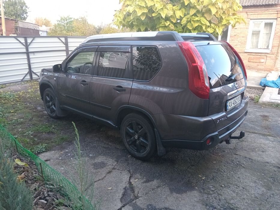 Ниссан Х-трейл т31