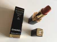 CHANEL • Aqualumiere Sheer Colour LipShine • 40 Tahiti • Novo na caixa