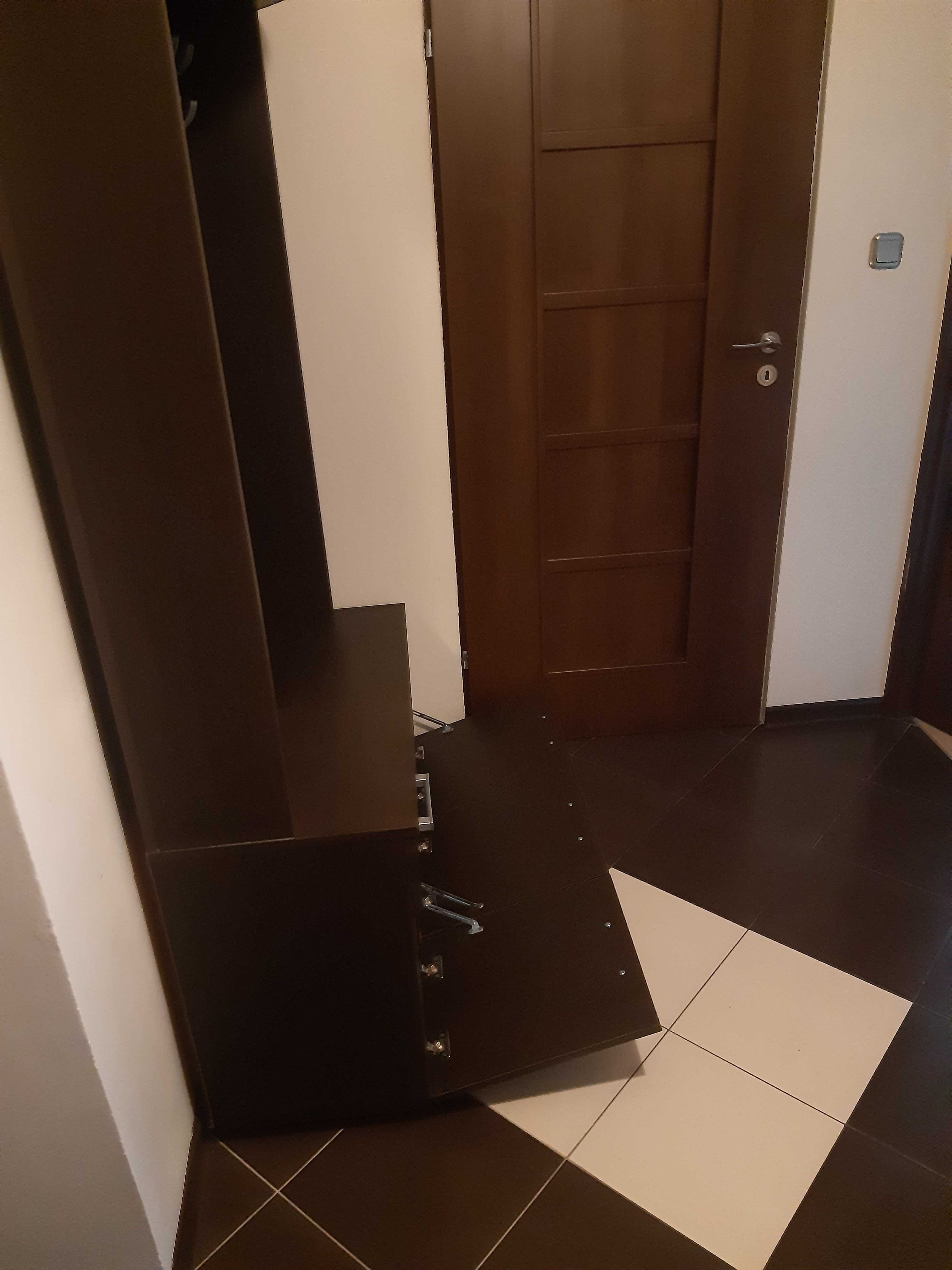 Szafka do korytarza z wieszakami, szafkami i szufladą // GARDEROBA