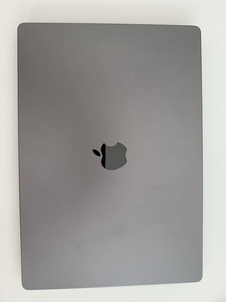 MacBook Pro M1 16'