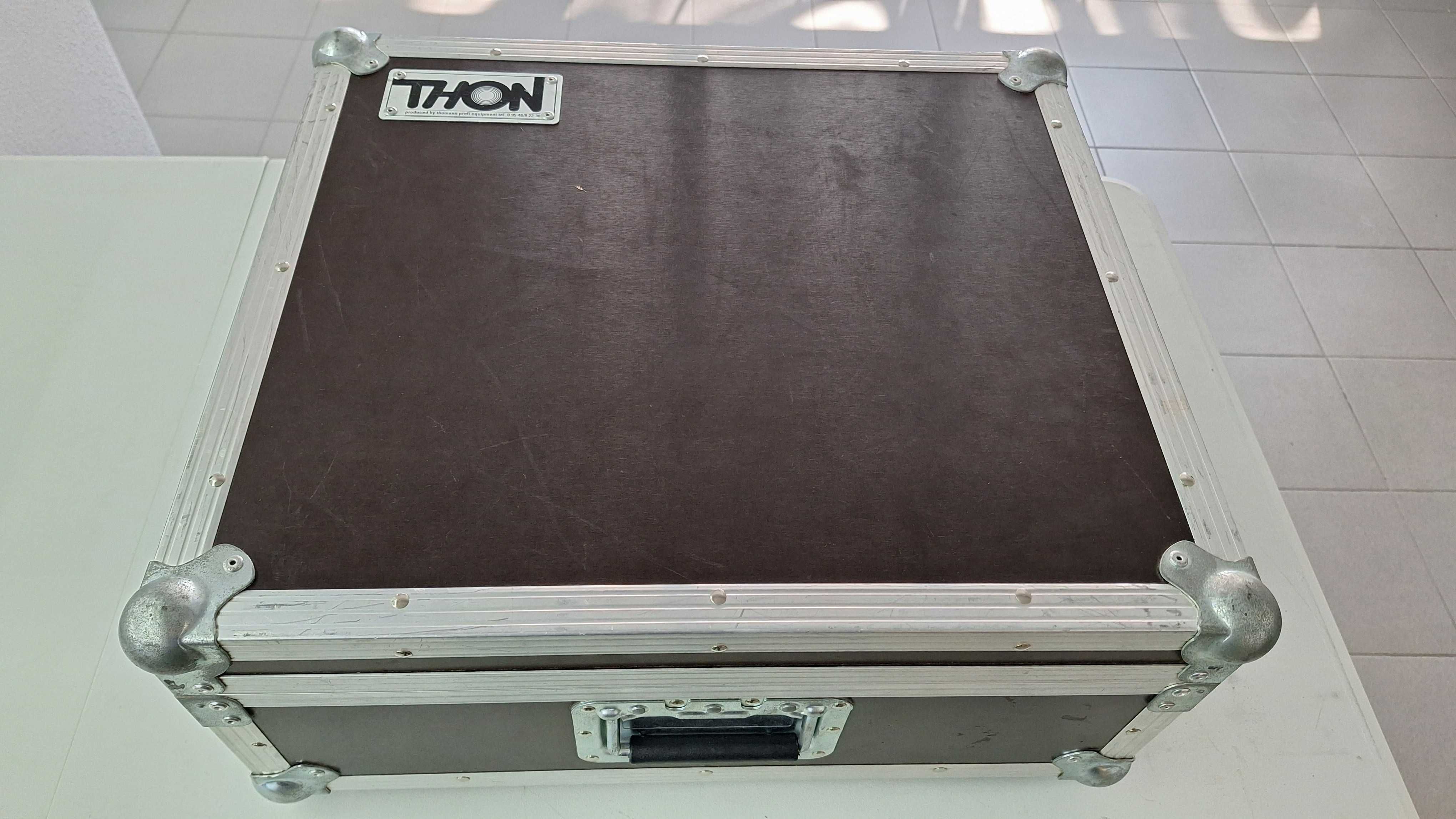 Rack / Flightcase Várias - SKB, Mesa Mistura, etc