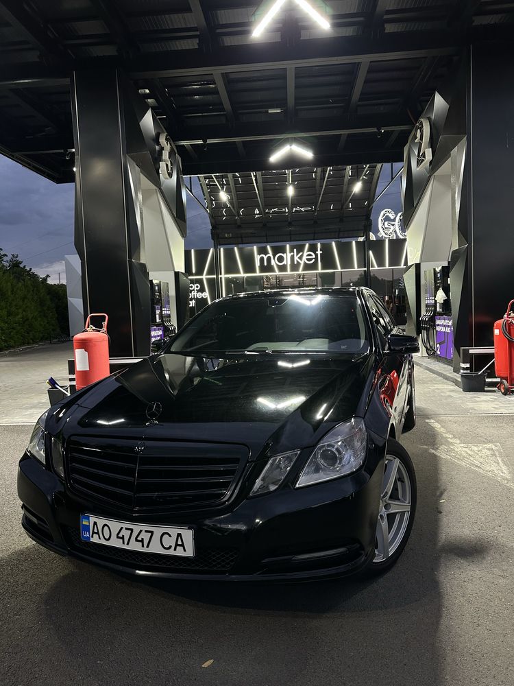 Mercedes-Benz w212