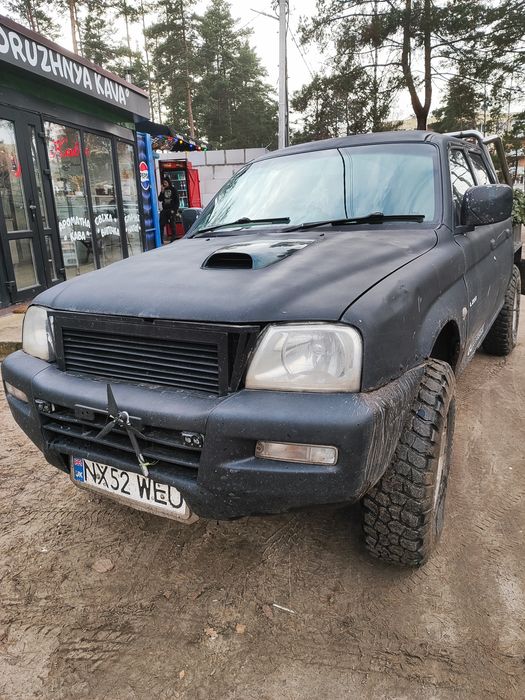 Продам чудовий mitsubishi l200