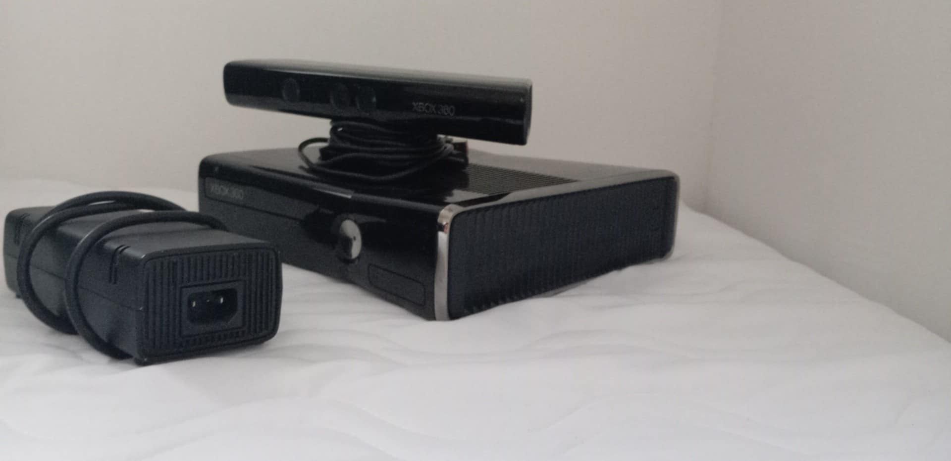 XBOX360+ pad + kinect