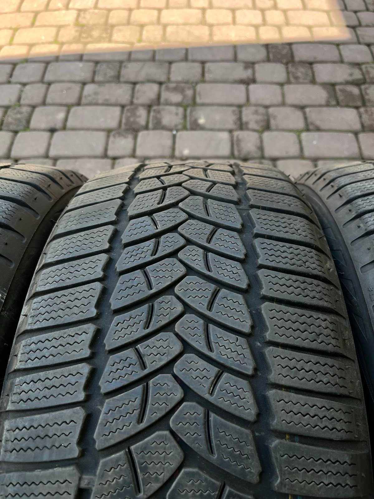 Opony Firestone Winterhawk 3  225/50/17 98H
