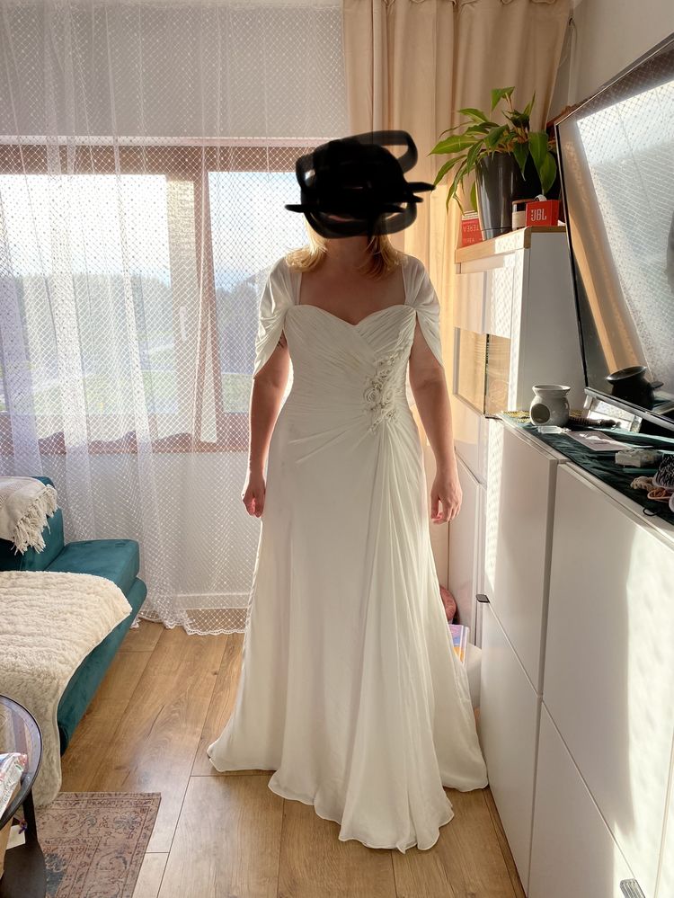 Suknia ślubna rozmiar 16