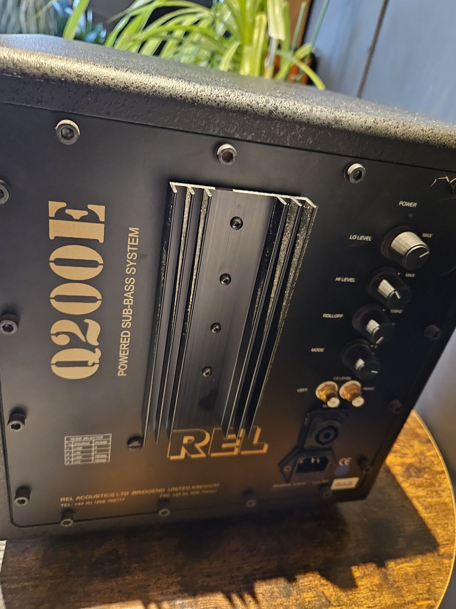 Subwofer REL q200e