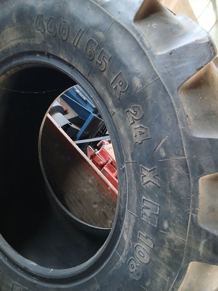 Pneus Michelin pouco usados