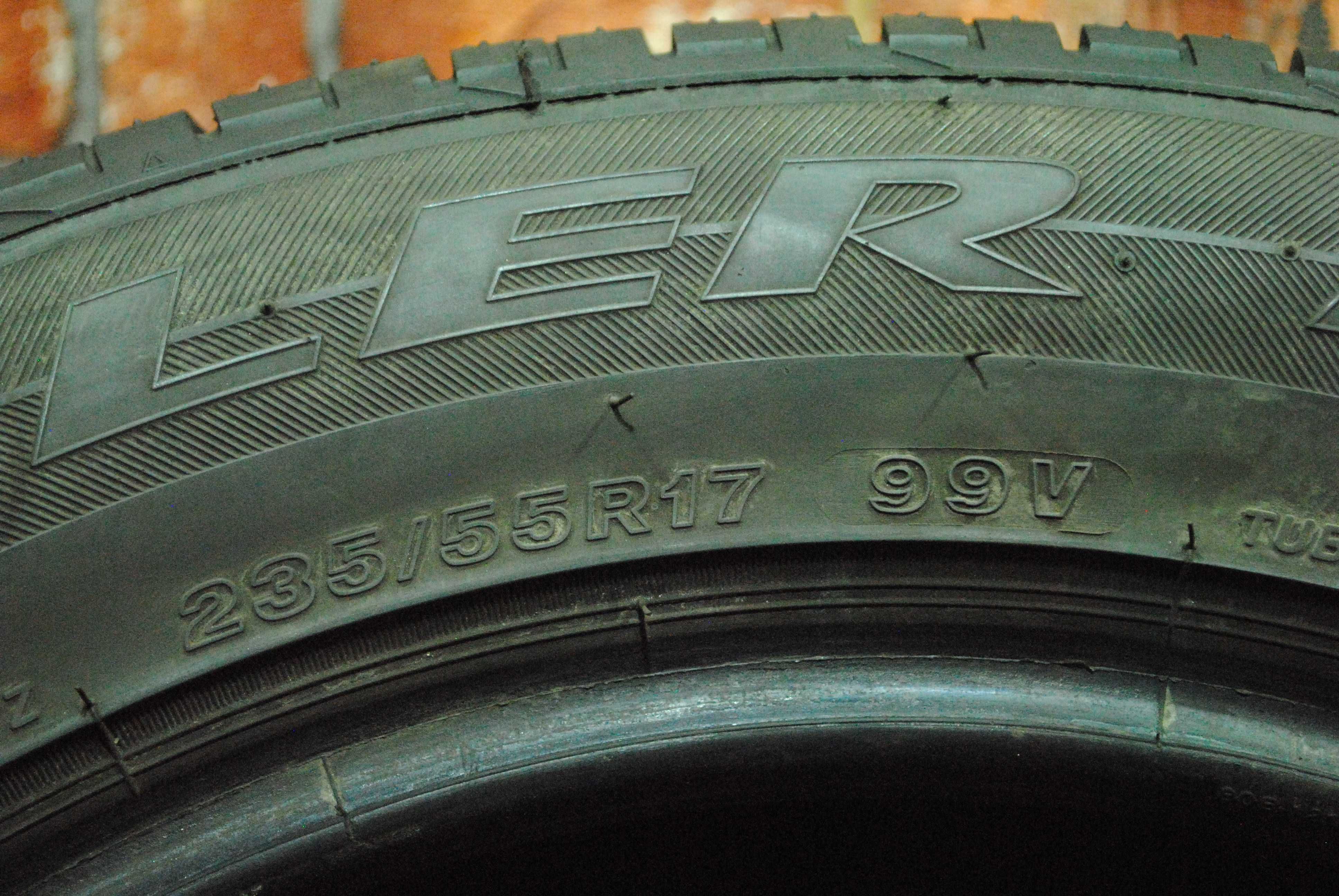 Bridgestone 235 55 R17