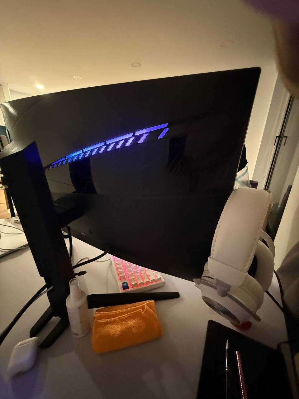 Gaming PC+ Monitor 165Hz | RTX 2060 8Gb | 16GB 3200Mhz | Ryzen 3600X