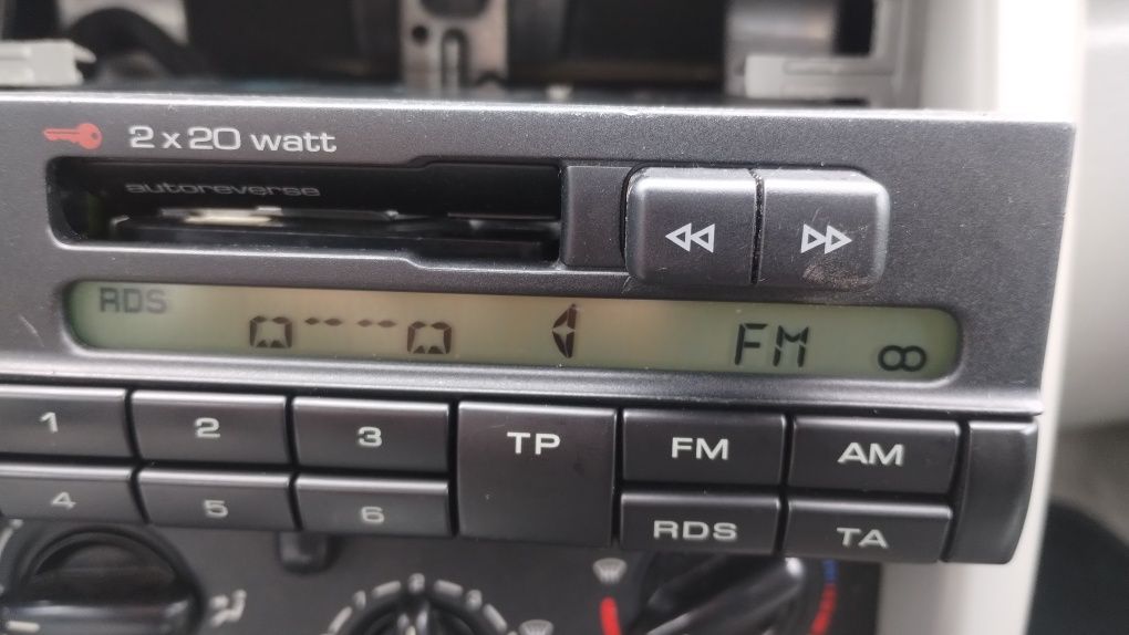 Radio VW Beta 4 zielone podświetlenie w pełni sprawne