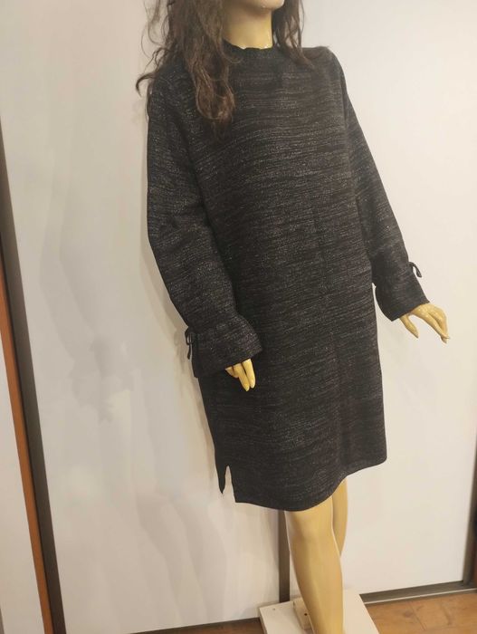 Sukienka sweterkowa z mieniąca nitką XL/XXL