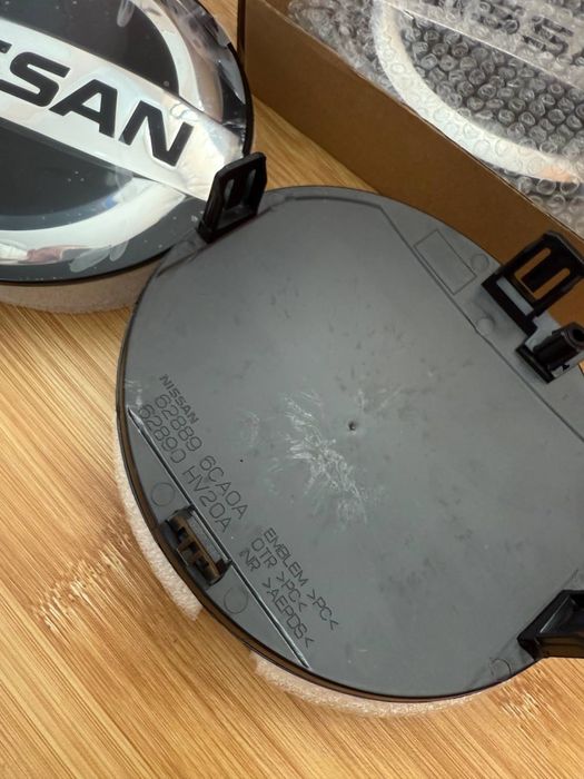 Емблема,значок NISSAN(Ніссан) Rogue,Sentra,X-Trail(62889-6CAOA)