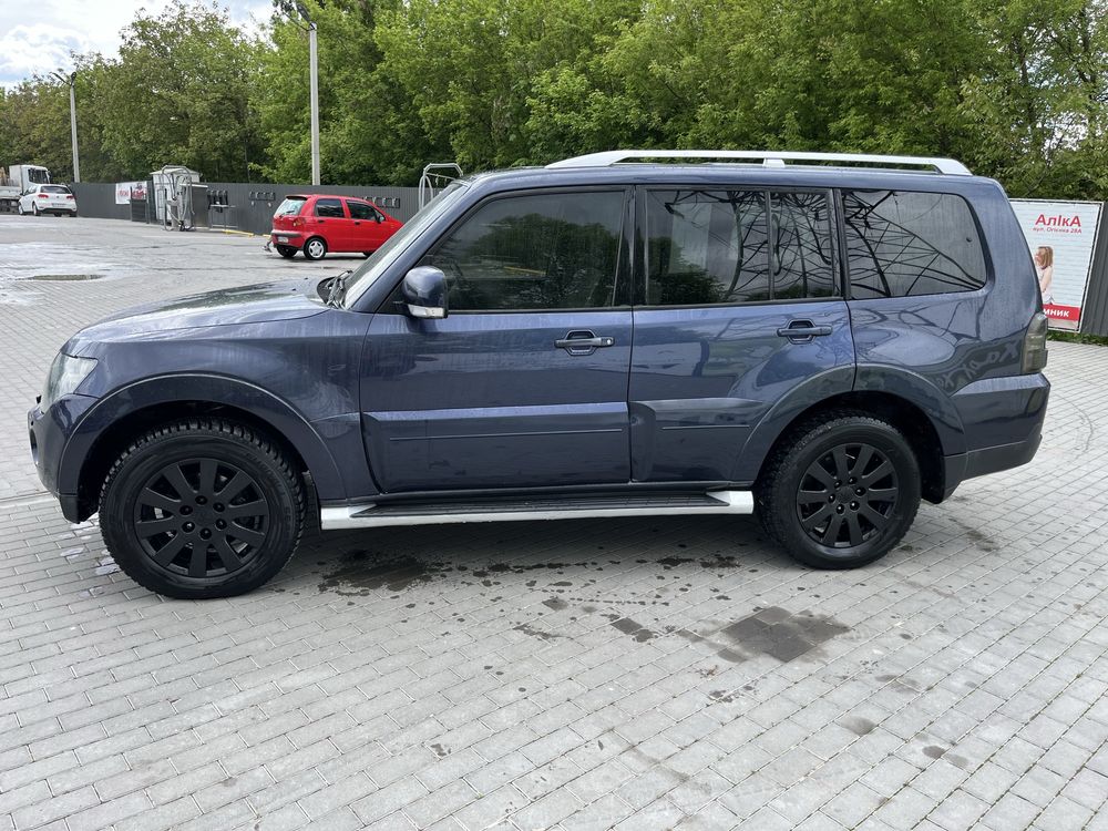 Продам Mitsubishi Pajero Wagon 4