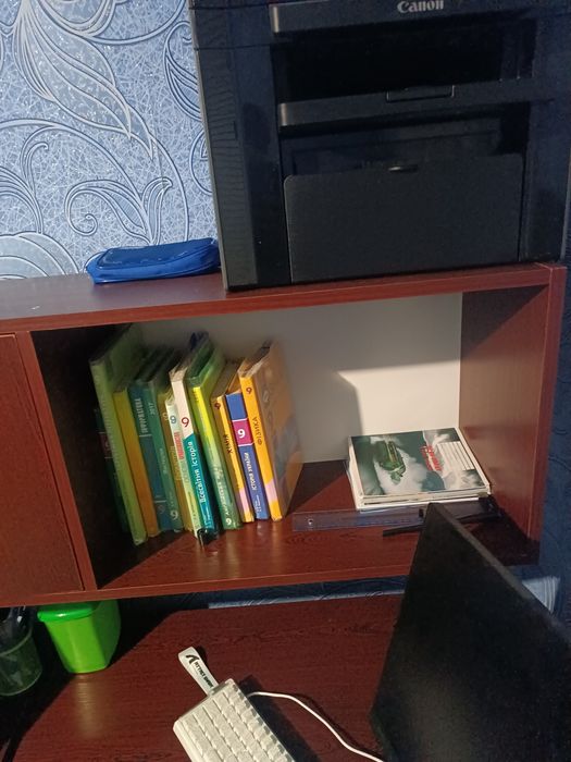 Большой угловой стол