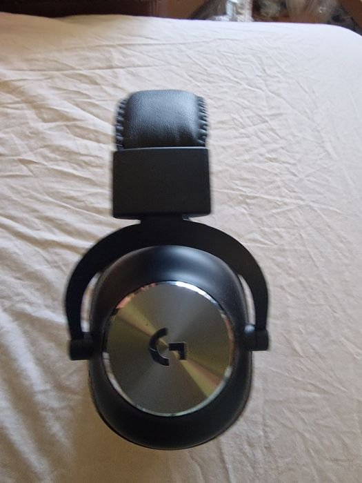 Używane słuchawki gamingowe Logitech GPro x. Doskonała jakość dźwięku