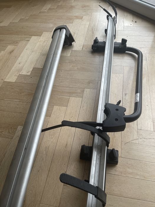 Bagaznik dachowy do mercedes w 213 marki mercedes ,na 3  rowery .