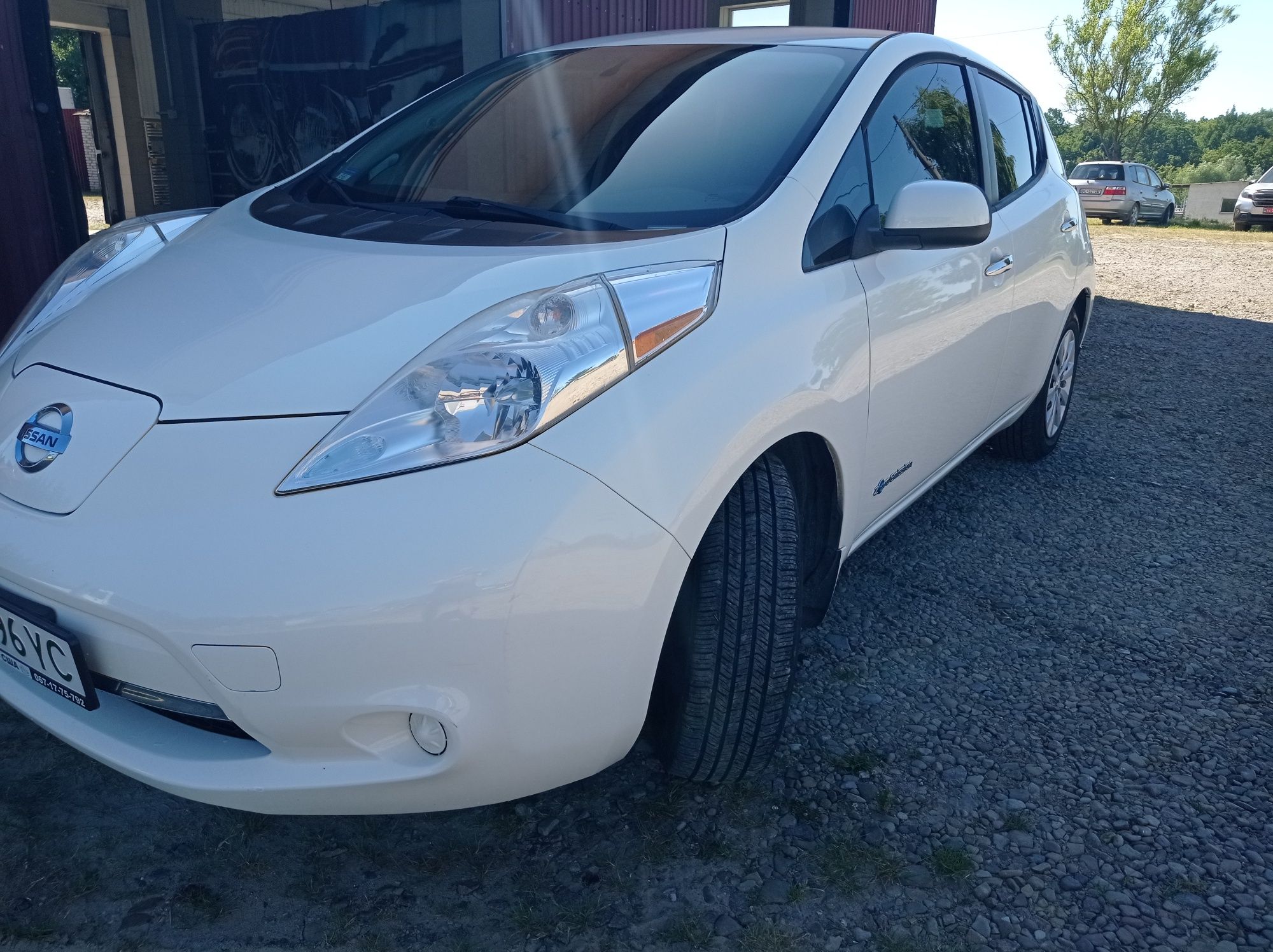 Продам Nissan leaf 30кв