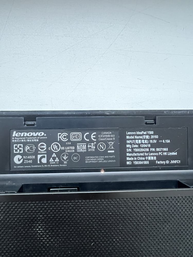 Lenovo Ideapad Y500 (15.4, i7-3630QM, 8Gb, GT 750M 2Gb, SSD 250Gb)