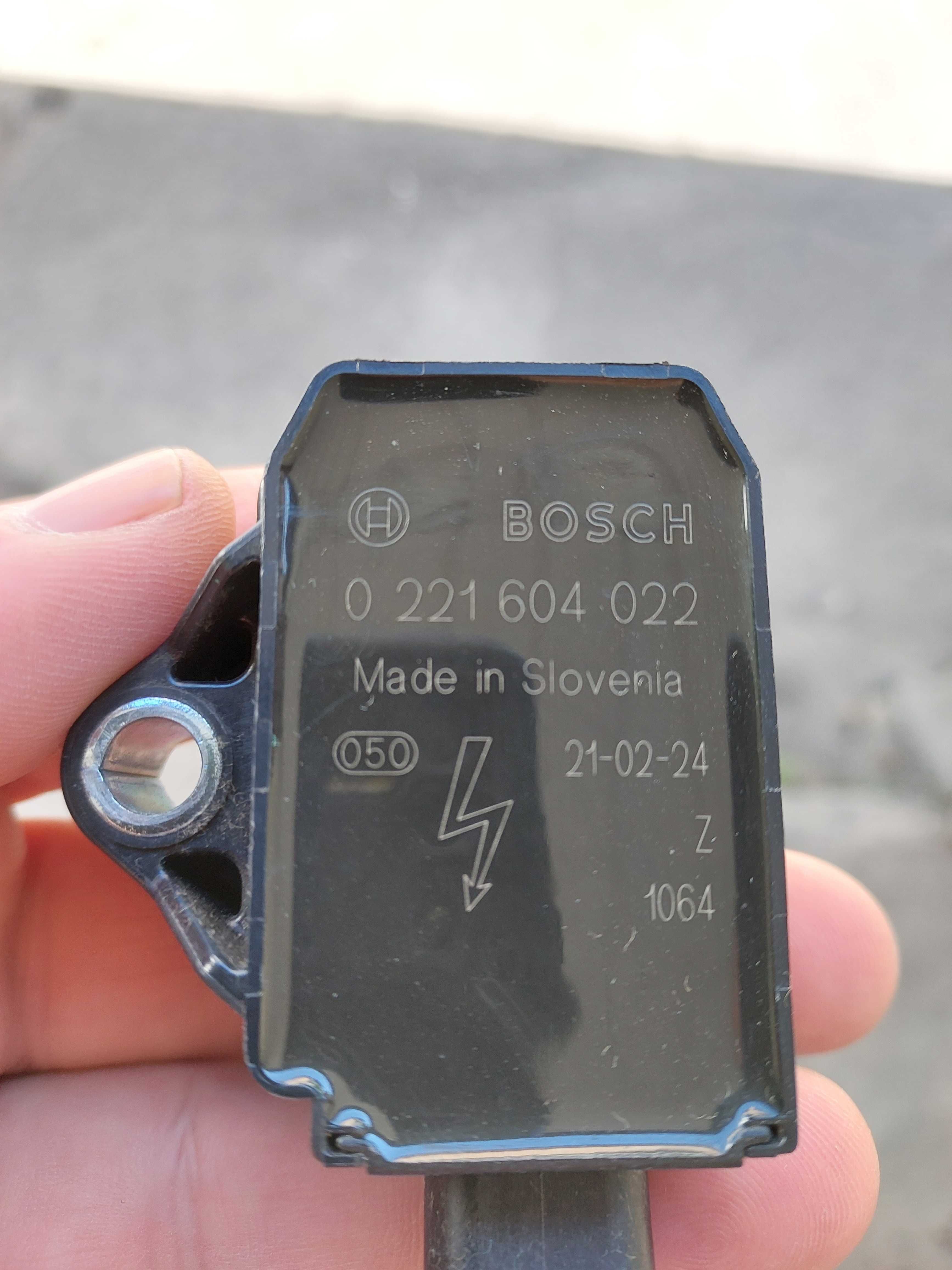 Котушки запалювання Bosch 0 221 604 022