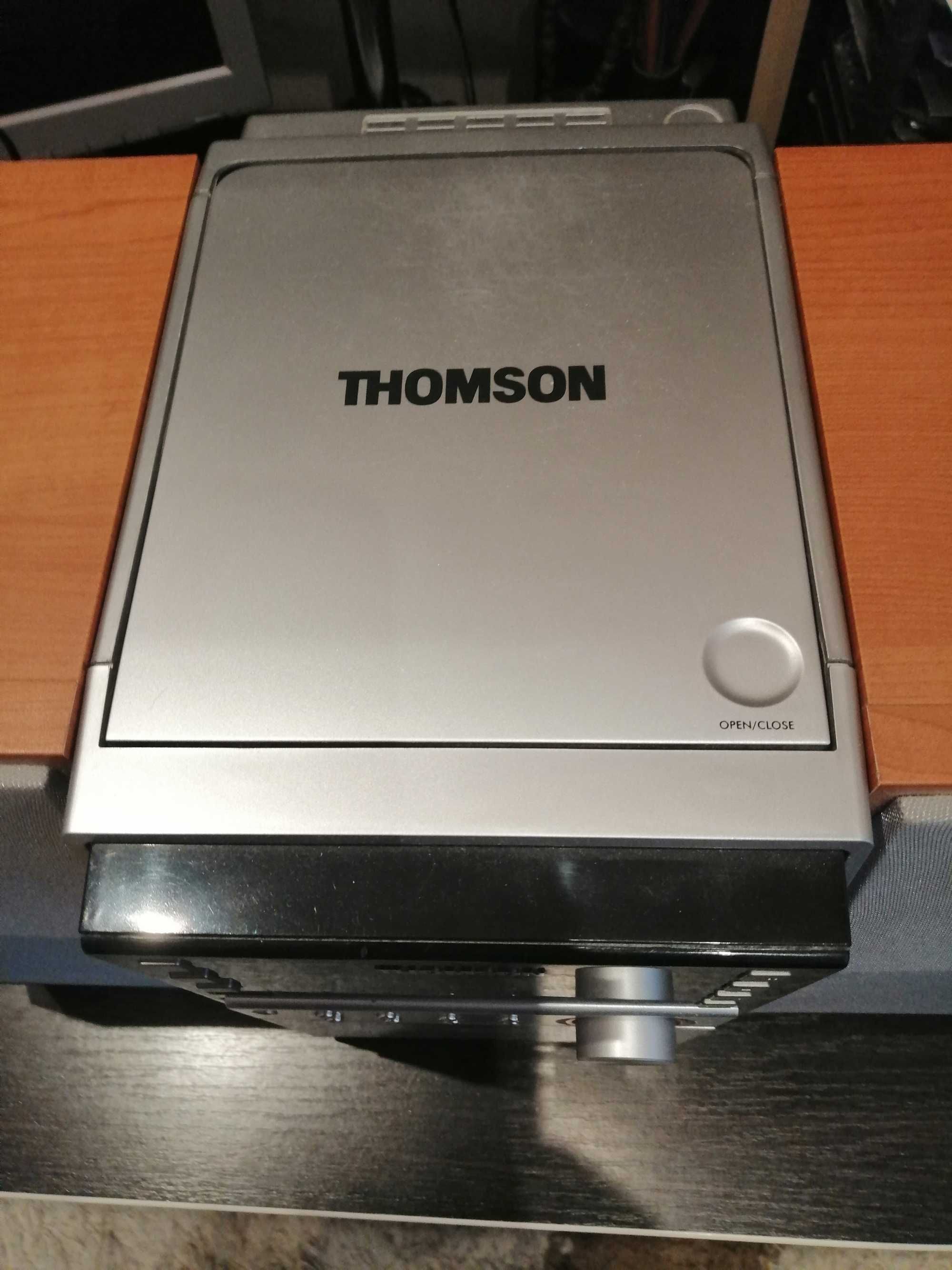 Музыкальный центр THOMSON