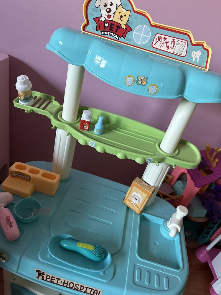 Szpital dla zwierzat pet hospital zabawka weterynarz