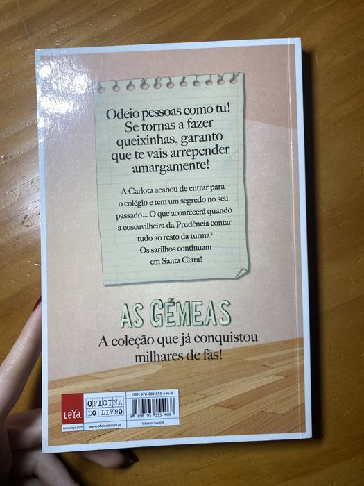 Livro da coleção as gémeas