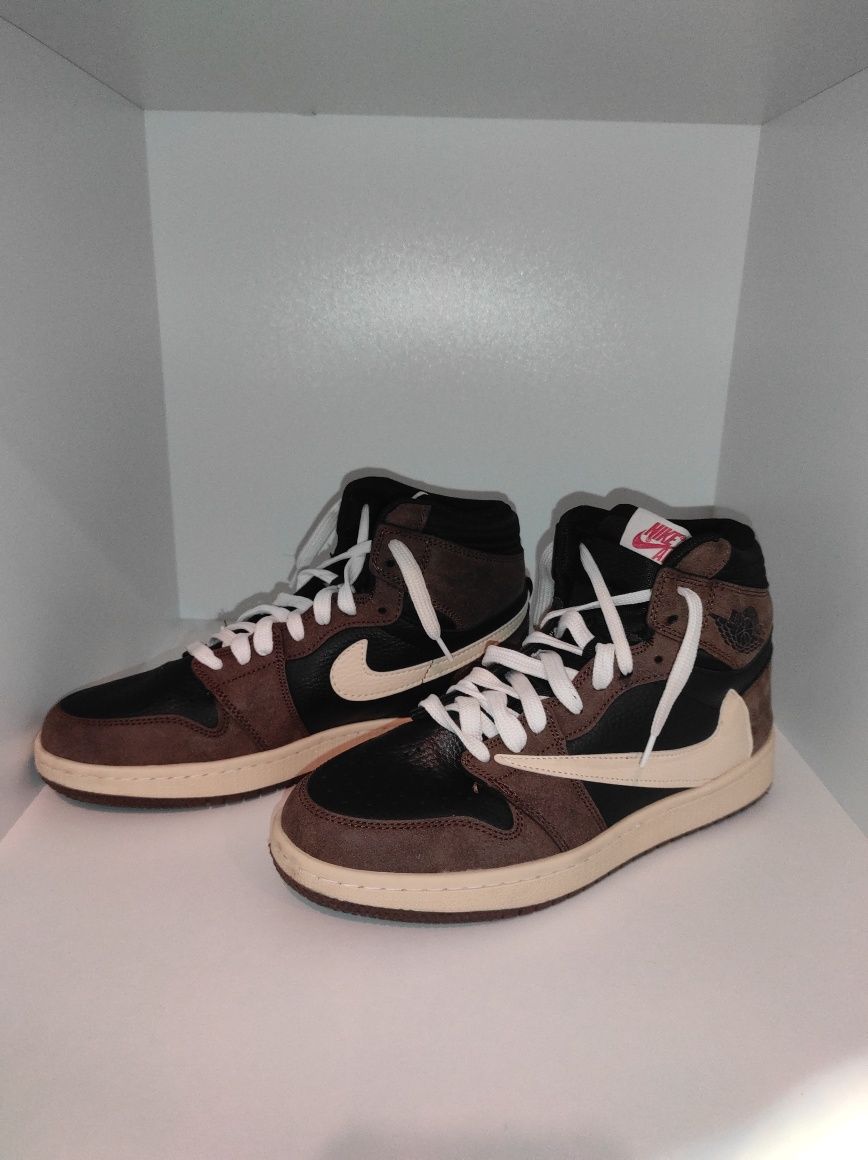 Air Jordan 1 high Travis Scott og mocha