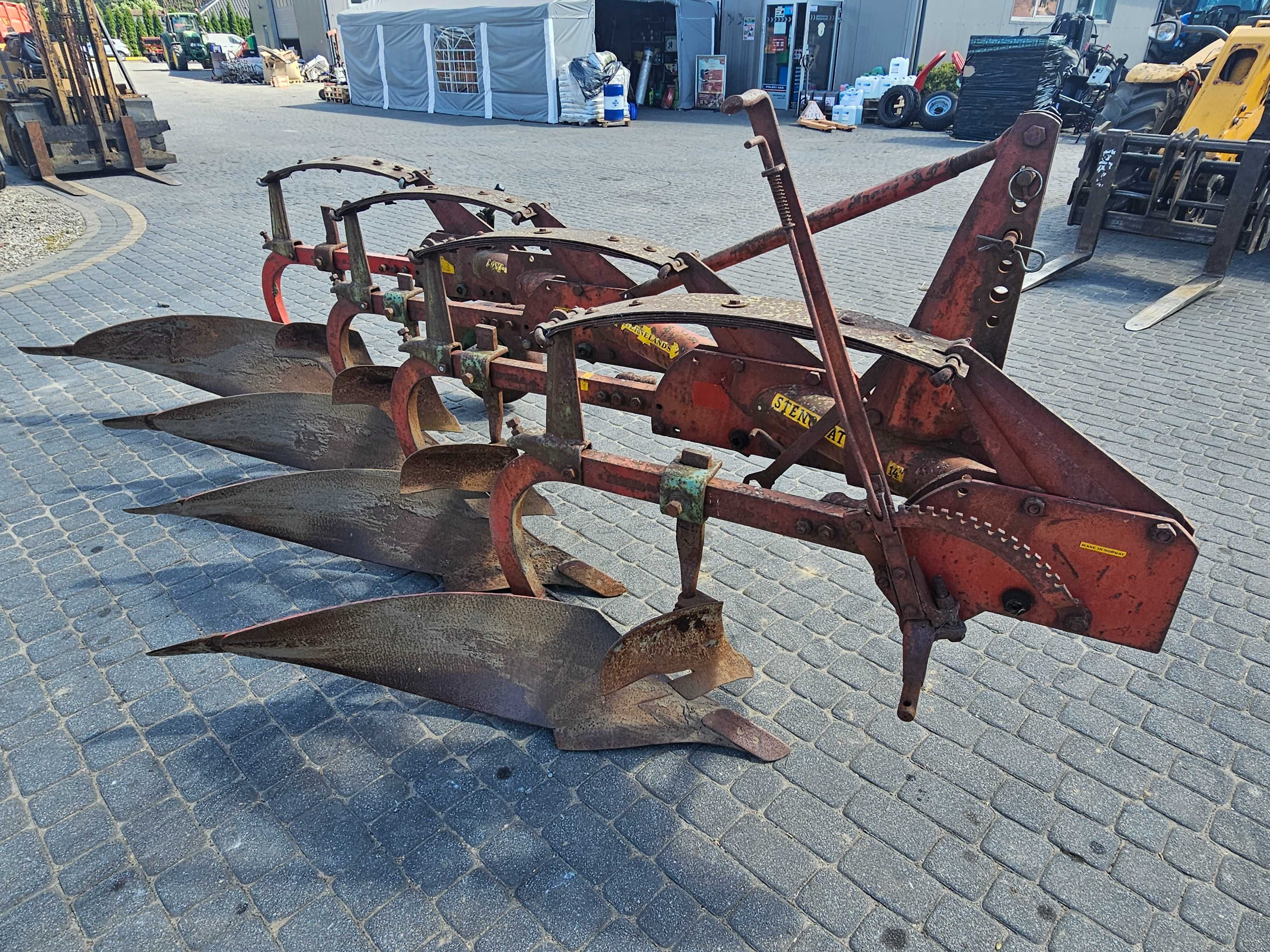 Pług Kverneland 4 Skibowy Zagonowy