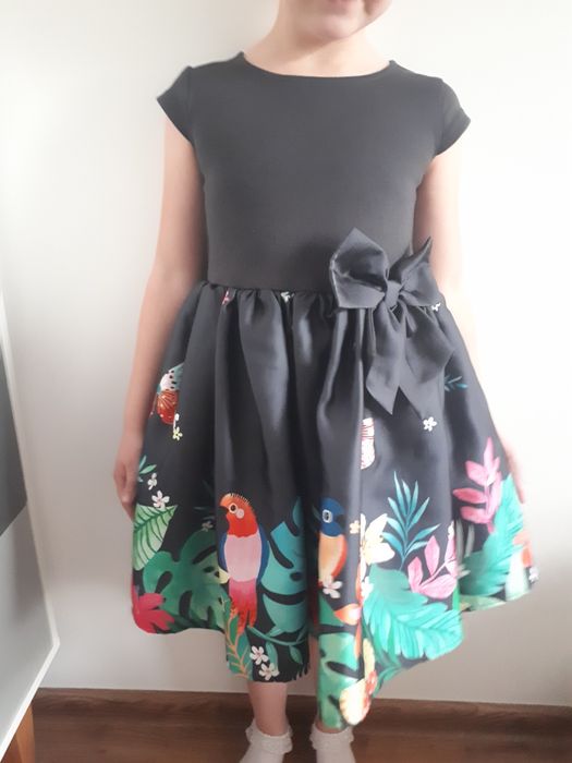 Sukienka dziewczęca elegancka r. 110/16