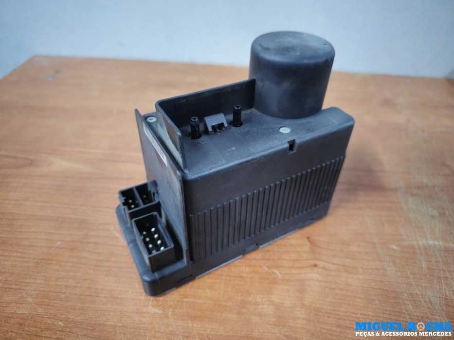 Diversas bombas / motores de fecho central Mercedes Classe C W202