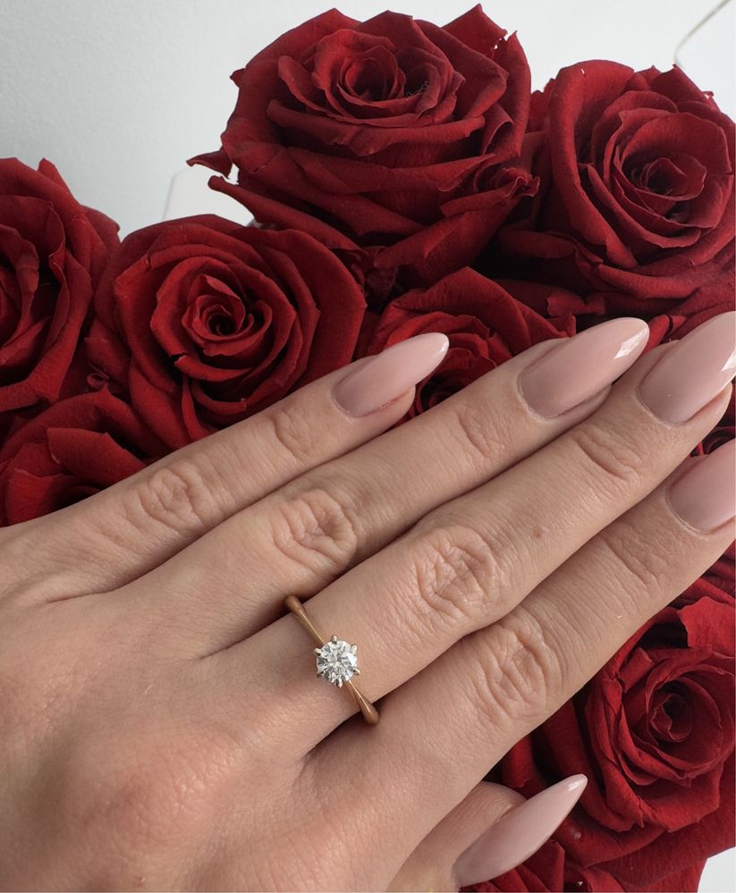 Pierścionek z naturalnym diamentem/brylantem 0,4 ct VS2 F, IGI, 3xEx