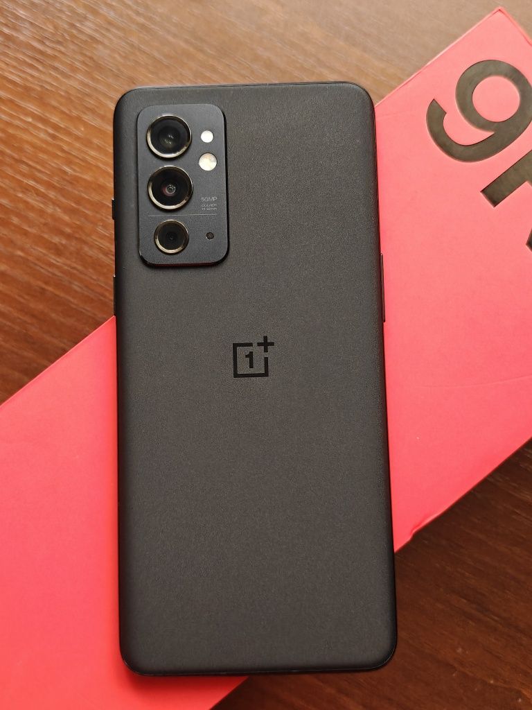 Смартфон OnePlus 9RT 8/256