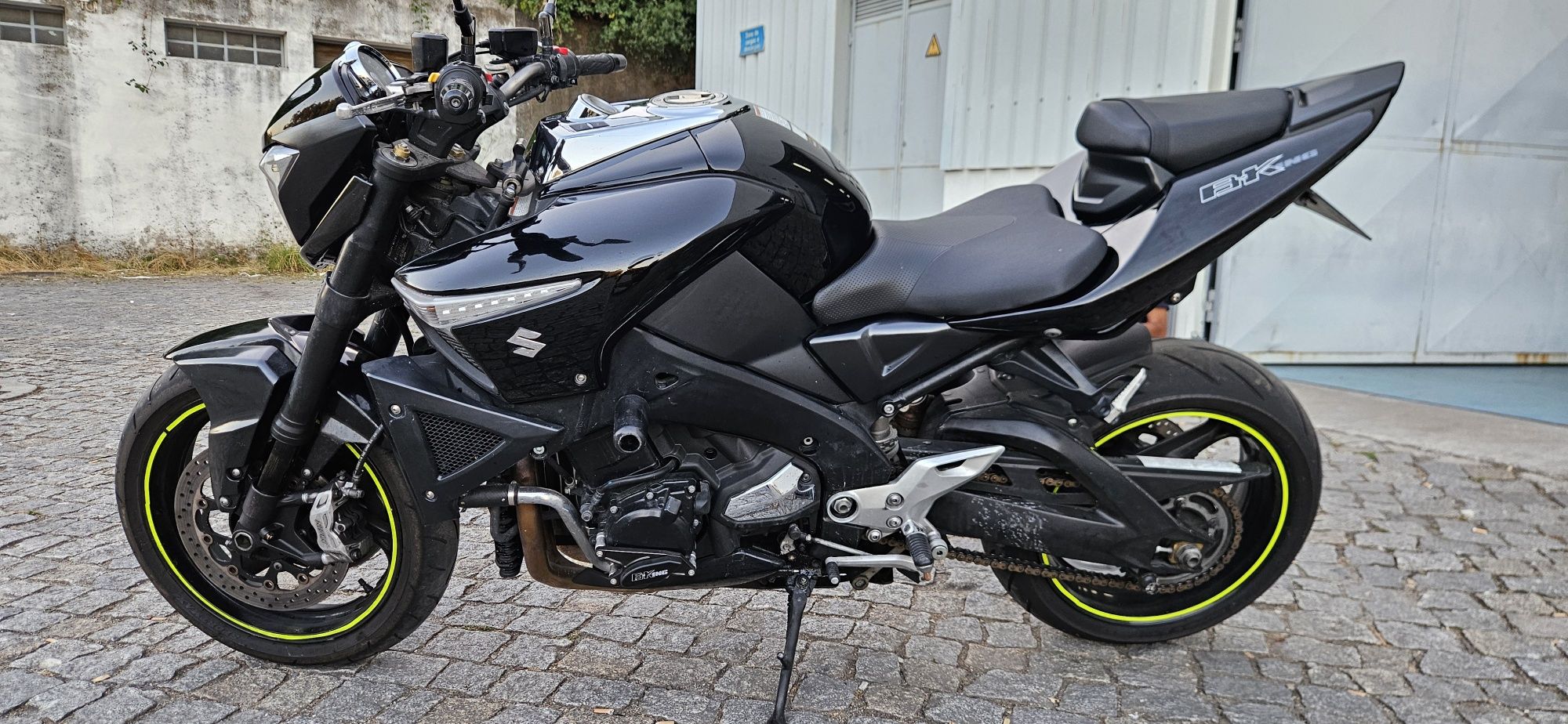 Suzuki b-king 1340