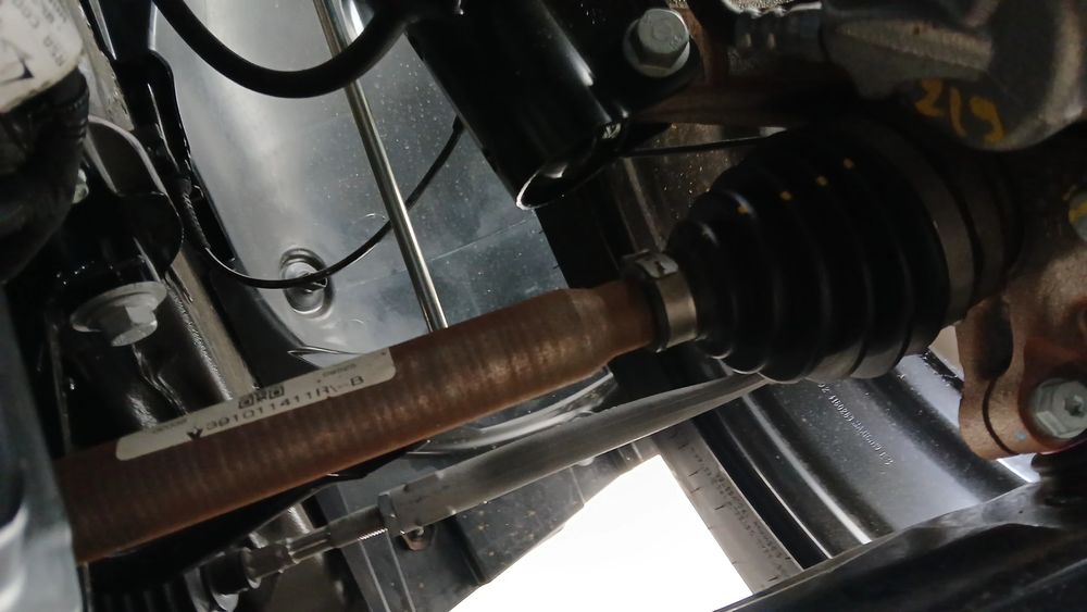 Transmissão frente esquerda DACIA Sandero III