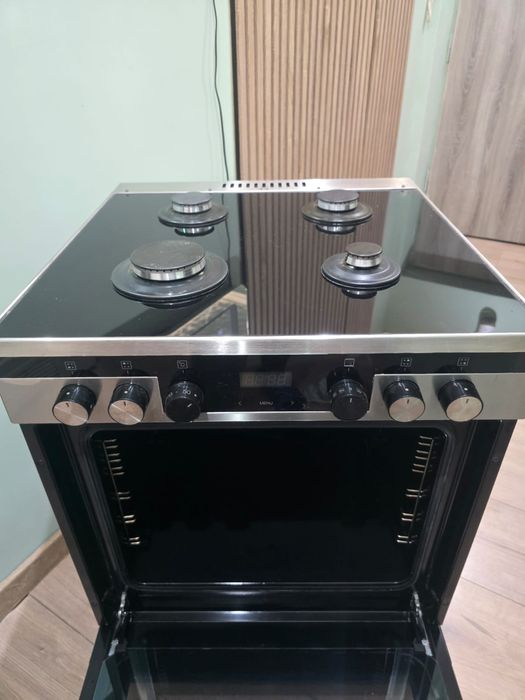 Kuchenka gazowo-elektryna Amica stan bdb