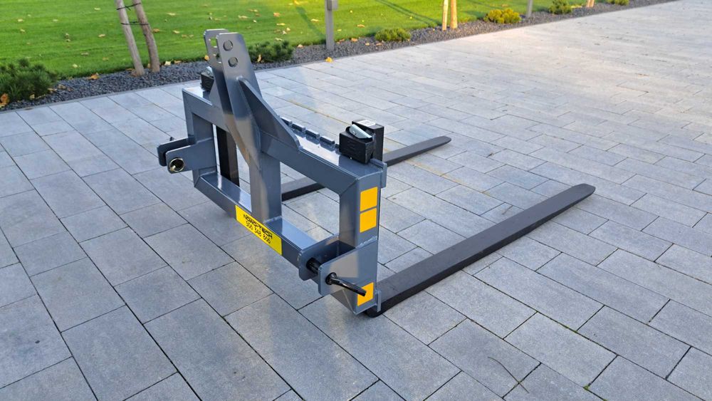 paleciak na tył ciągnika widły do palet 2 TONY TUZ ciągnika producent