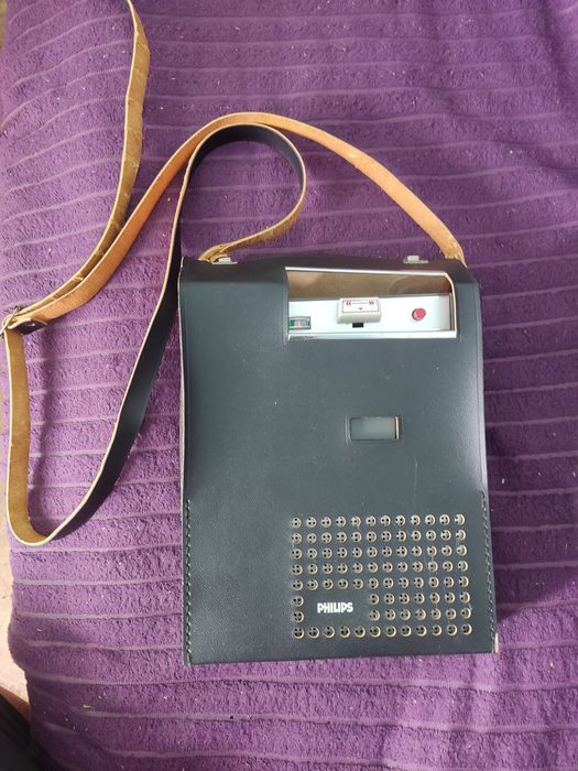 Касетник Philips EL3301R. 1965р.в.