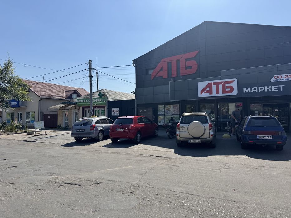 Аренда помещения 2 этаж вход с  фасада