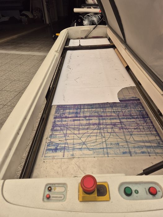 Plotter Investronica  P2000