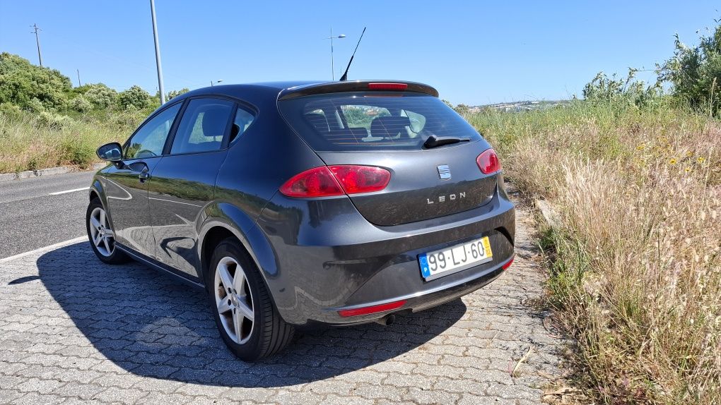 Seat Leon Copa 1.6 TDI 105cv – 137.000km – Muito económico