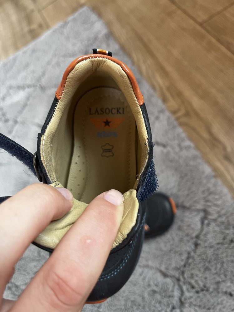 Półbuty chłopięce, sneakersy skóra skórzane r 22