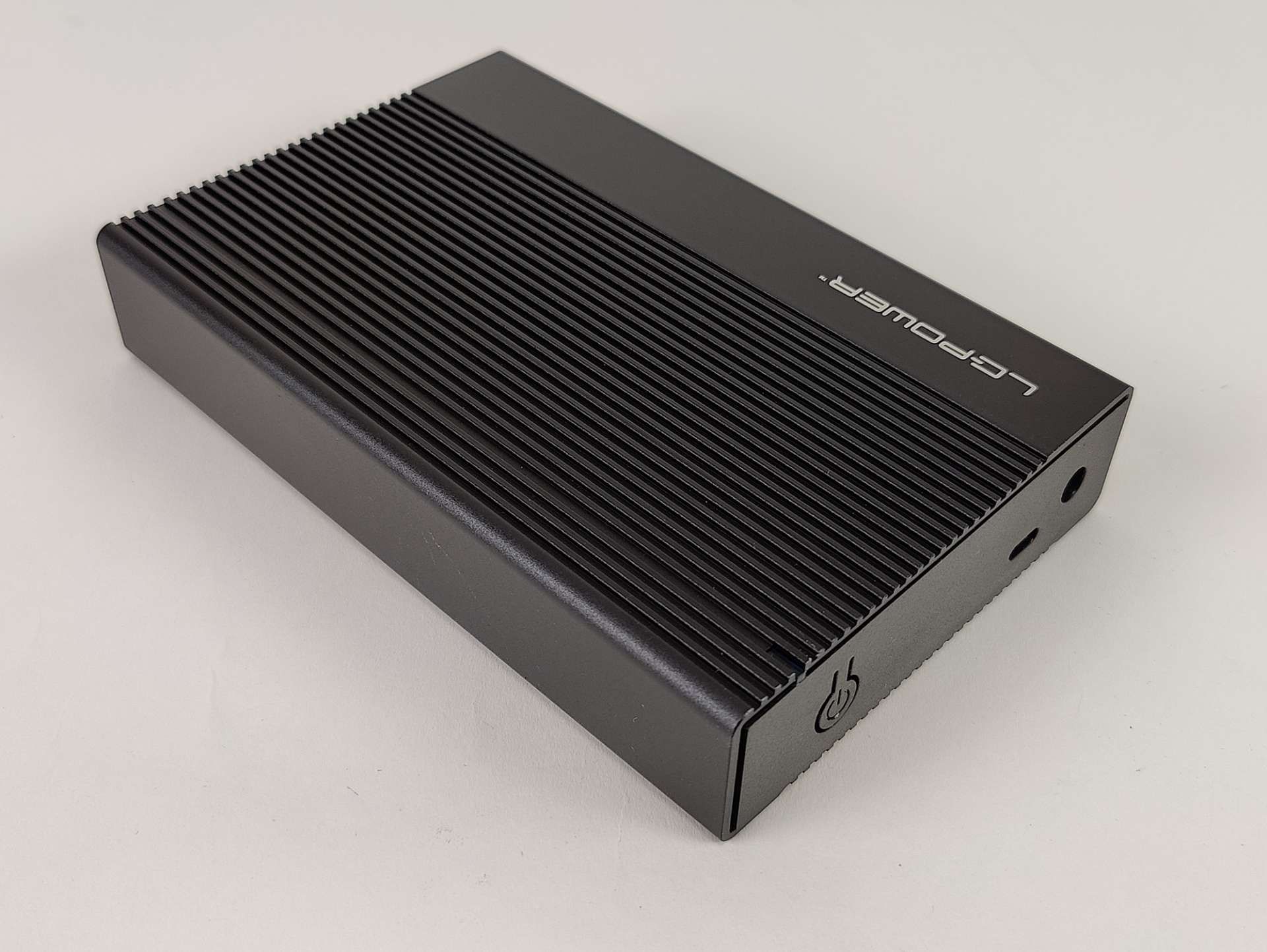 Zewnętrzna obudowa do dysków LC-35U3-C USB3.2 Alu Czarny